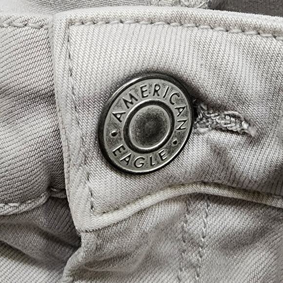 American Eagle Jeans Womens 6 SHORT Beige Distressed Stretch High Rise Jegging - Picture 2 of 15